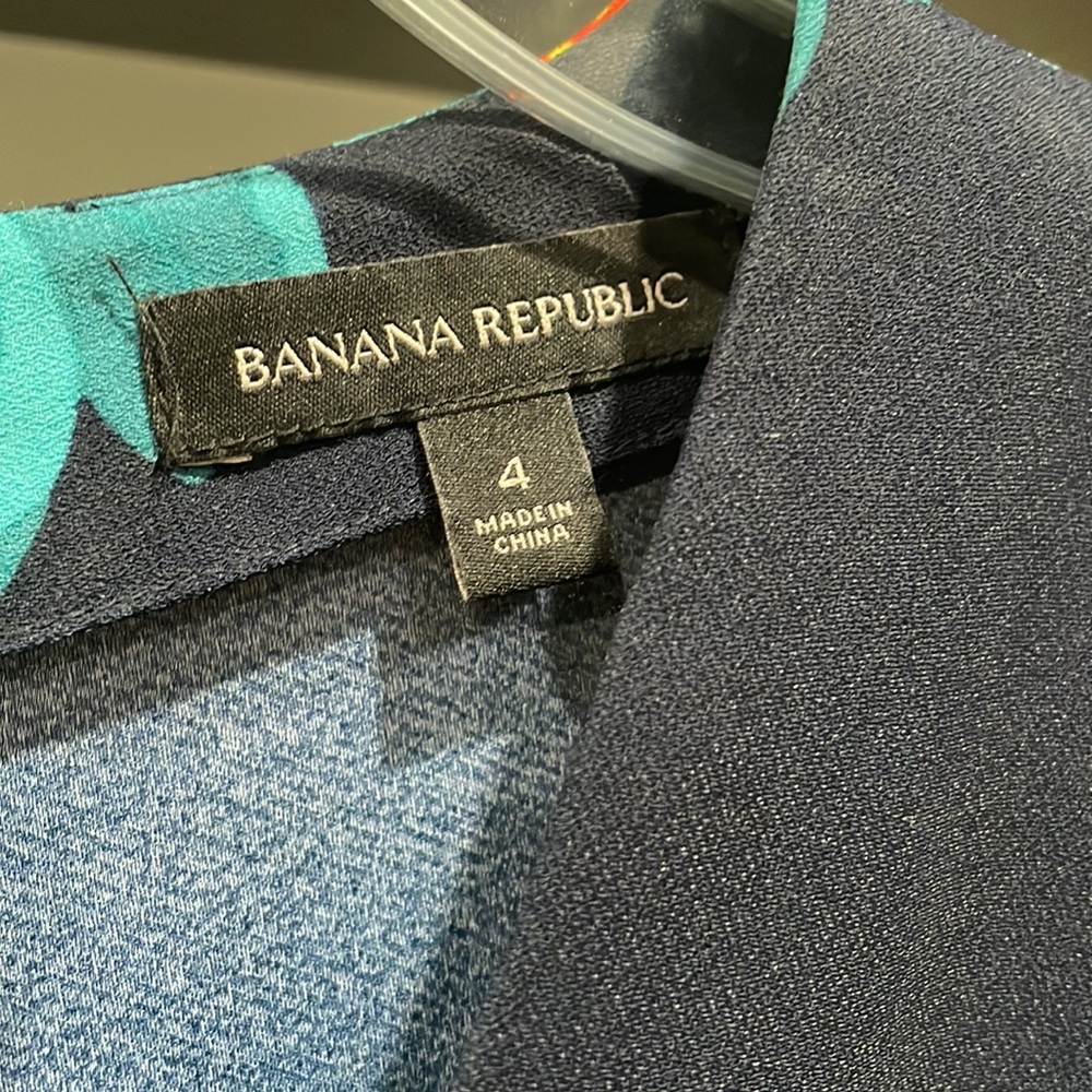 Banana Republic Dress - Picture 2 of 4